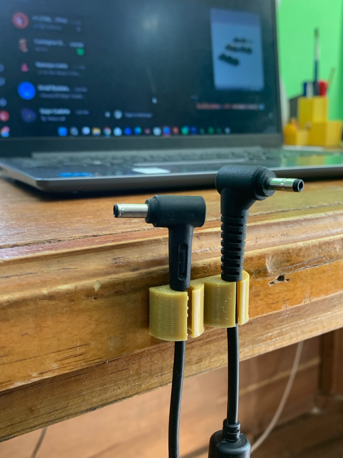 Wire Holder Set - Image 4